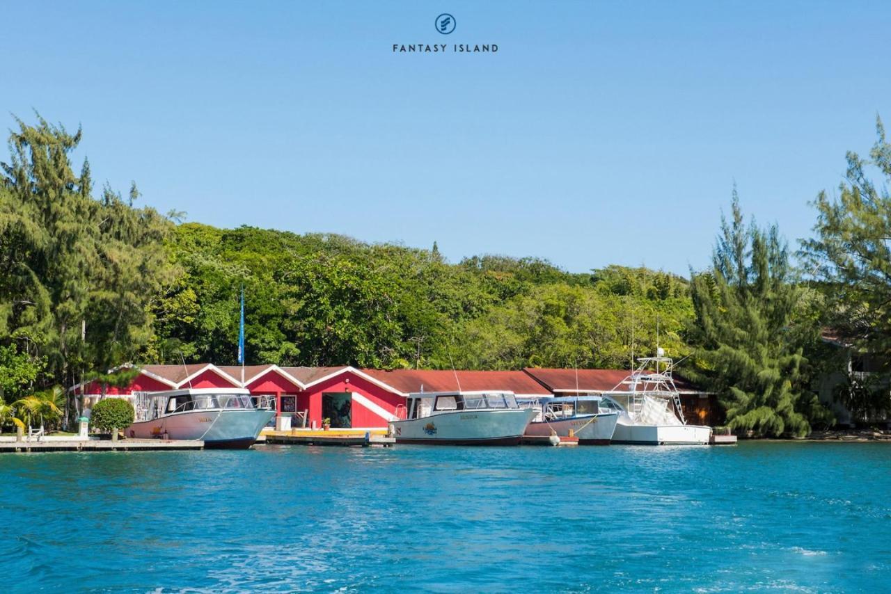 Fantasy Island Beach Resort And Marina First Bight Luaran gambar